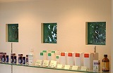 岡山県岡山市東区東平島のあかり薬局平島西店ではアロマ商品を取り扱っています。